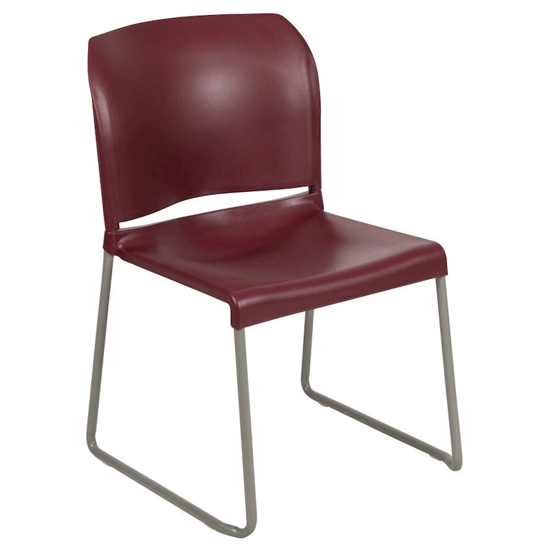 Chaise empilable ergonomique à dossier plein avec piétement luge thermolaqué, capacité de 399 kg