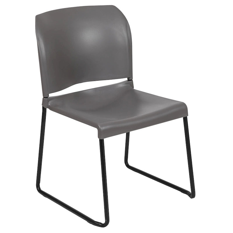 Chaise empilable ergonomique à dossier plein avec piétement luge thermolaqué, capacité de 399 kg